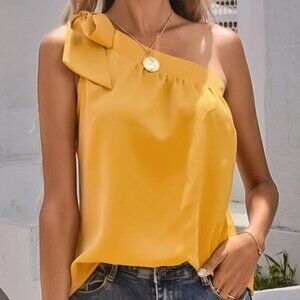 NWOT Yellow Asymmetrical One Shoulder Sleeveless Blouse/Top Women’s Small (4)